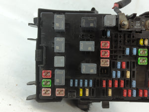 2007-2009 Chevrolet Equinox Fusebox Fuse Box Panel Relay Module P/N:25886116 Fits Fits 2007 2008 2009 OEM Used Auto Parts