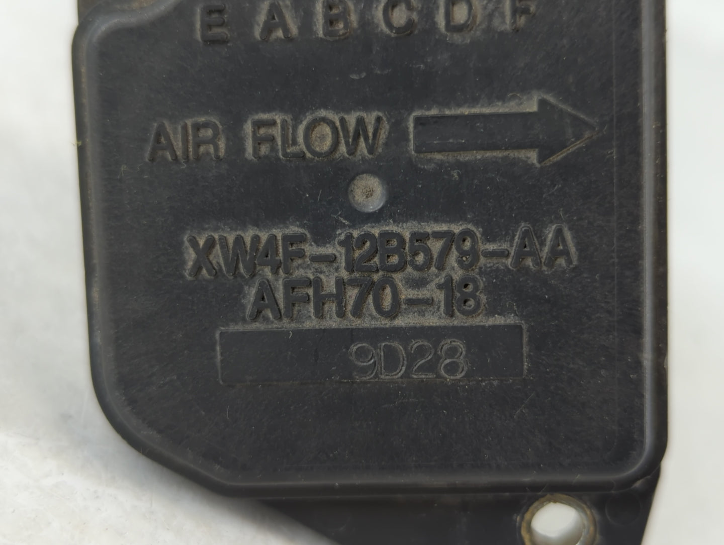 2000-2003 Jaguar S-type Mass Air Flow Meter Maf - Oemusedautoparts1.com