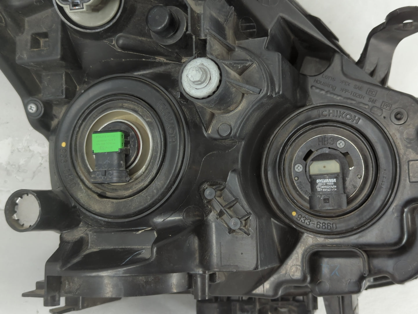 2013 Nissan Rogue Passenger Right Oem Head Light Headlight Lamp - Oemusedautoparts1.com