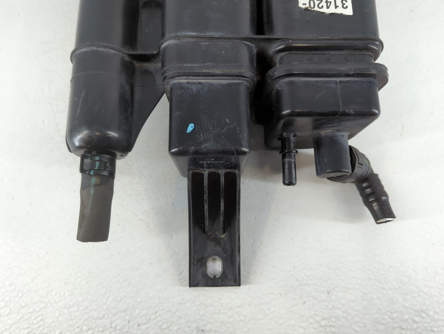 2019 Hyundai Sonata Fuel Vapor Charcoal Canister - Oemusedautoparts1.com