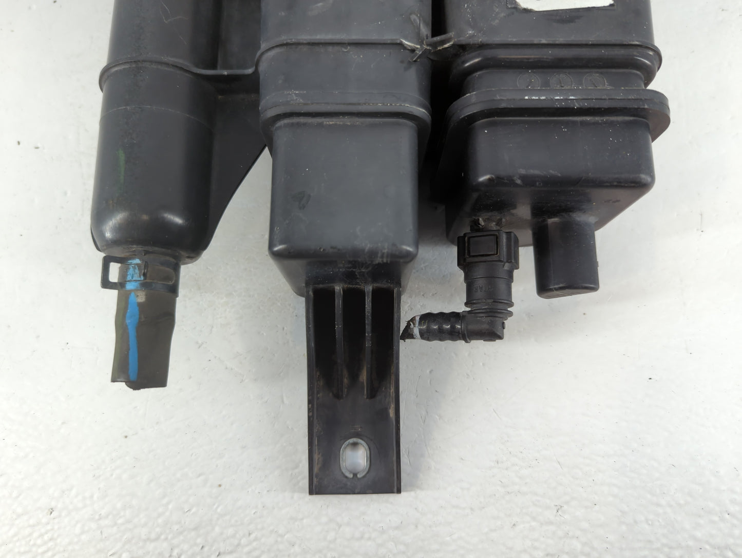 2015 Hyundai Sonata Fuel Vapor Charcoal Canister - Oemusedautoparts1.com