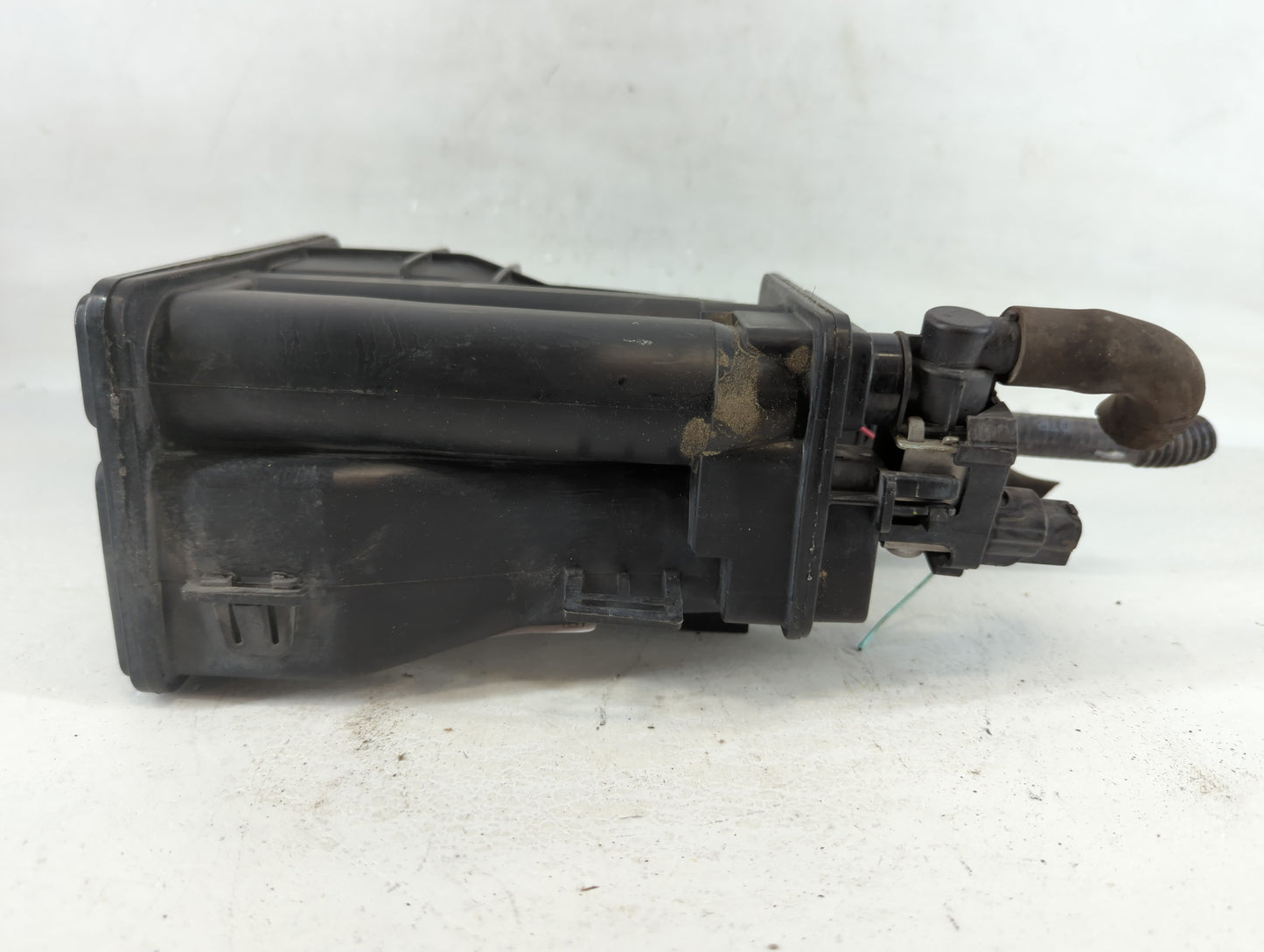 2019 Nissan Versa Fuel Vapor Charcoal Canister - Oemusedautoparts1.com