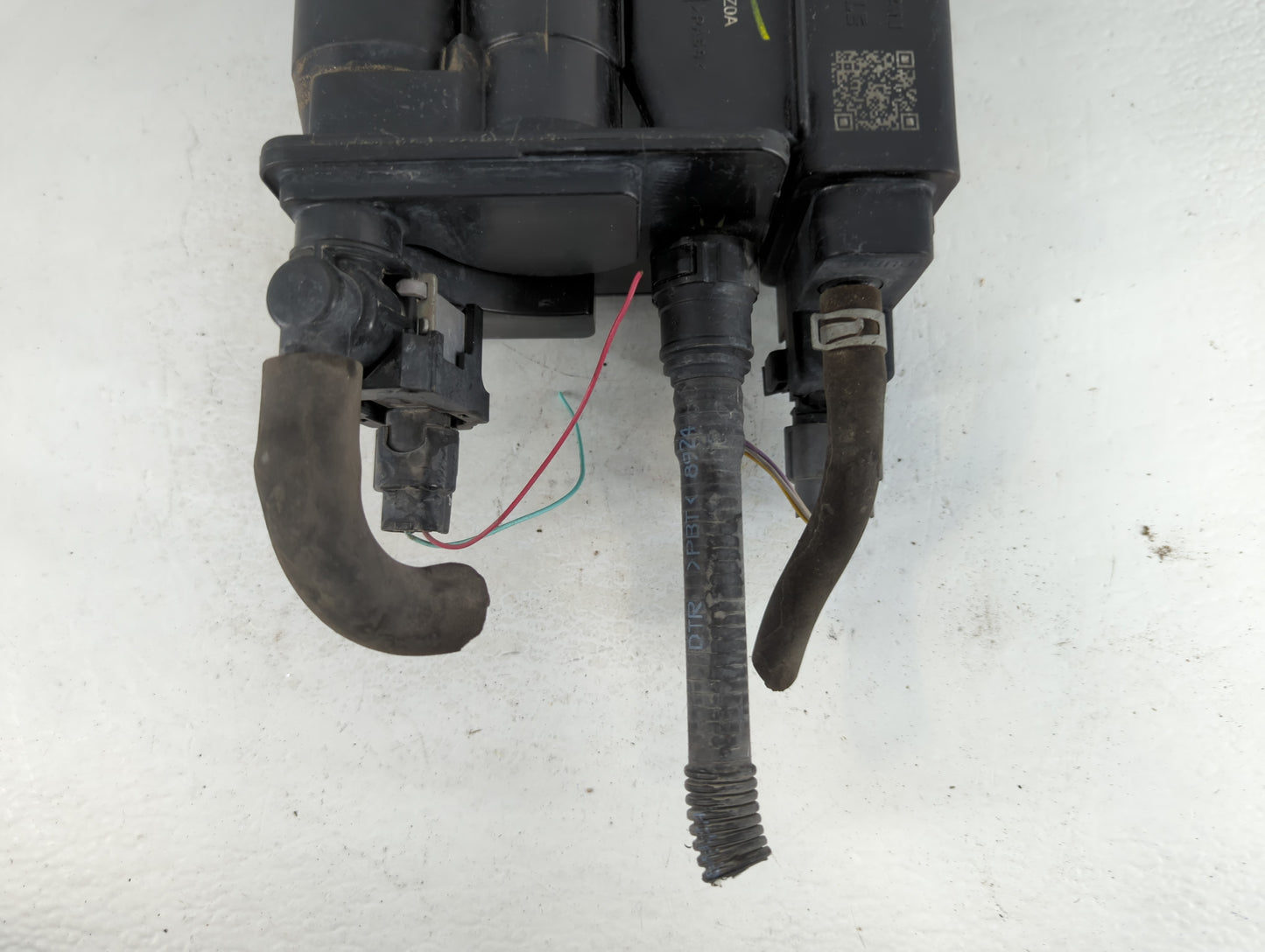 2019 Nissan Versa Fuel Vapor Charcoal Canister - Oemusedautoparts1.com