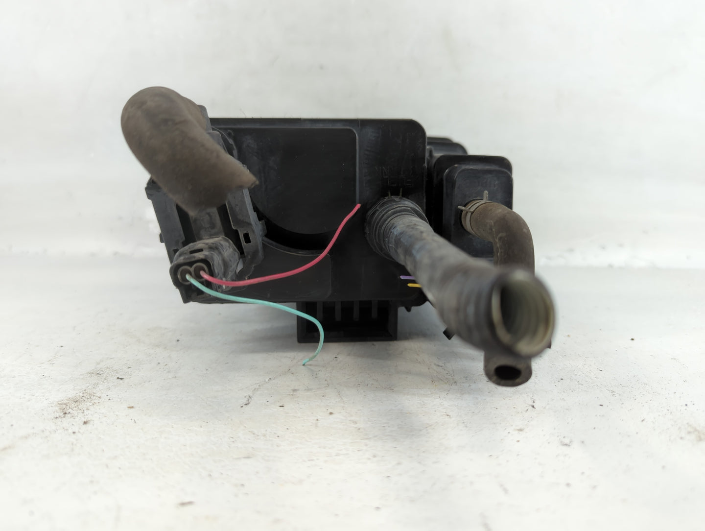 2019 Nissan Versa Fuel Vapor Charcoal Canister - Oemusedautoparts1.com