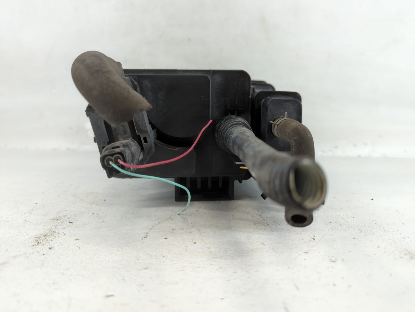 2019 Nissan Versa Fuel Vapor Charcoal Canister - Oemusedautoparts1.com