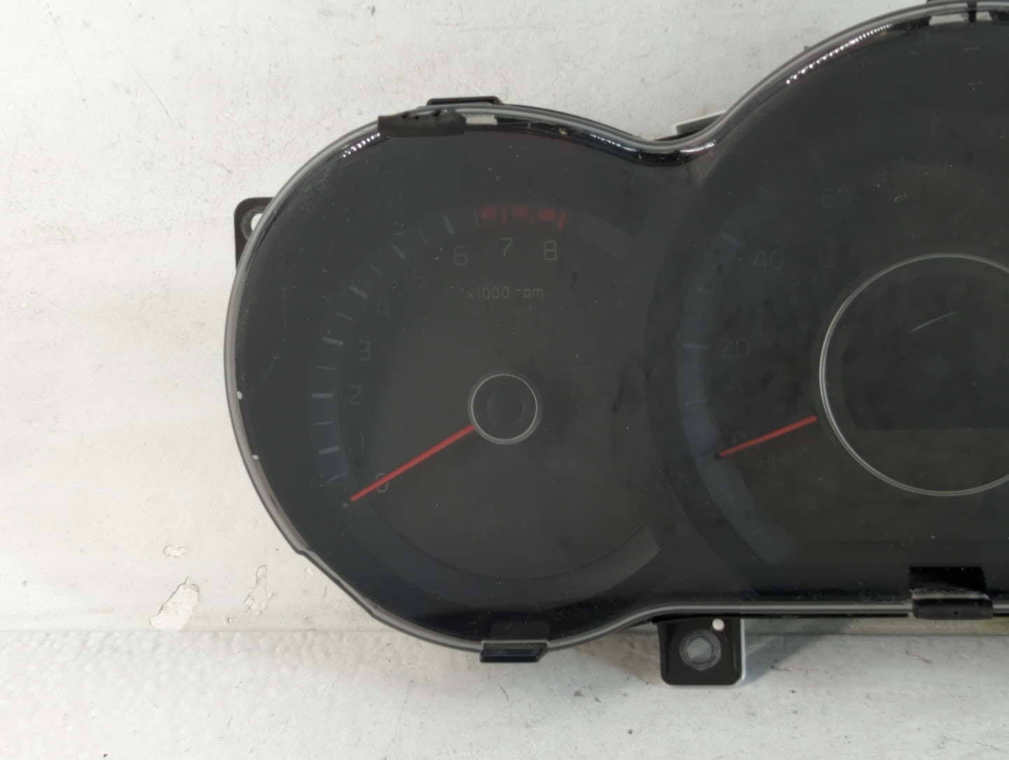 2014-2015 Kia Optima Instrument Cluster Speedometer Gauges P/N:94031-2T270 Fits Fits 2014 2015 OEM Used Auto Parts - Oemusedautoparts1.com