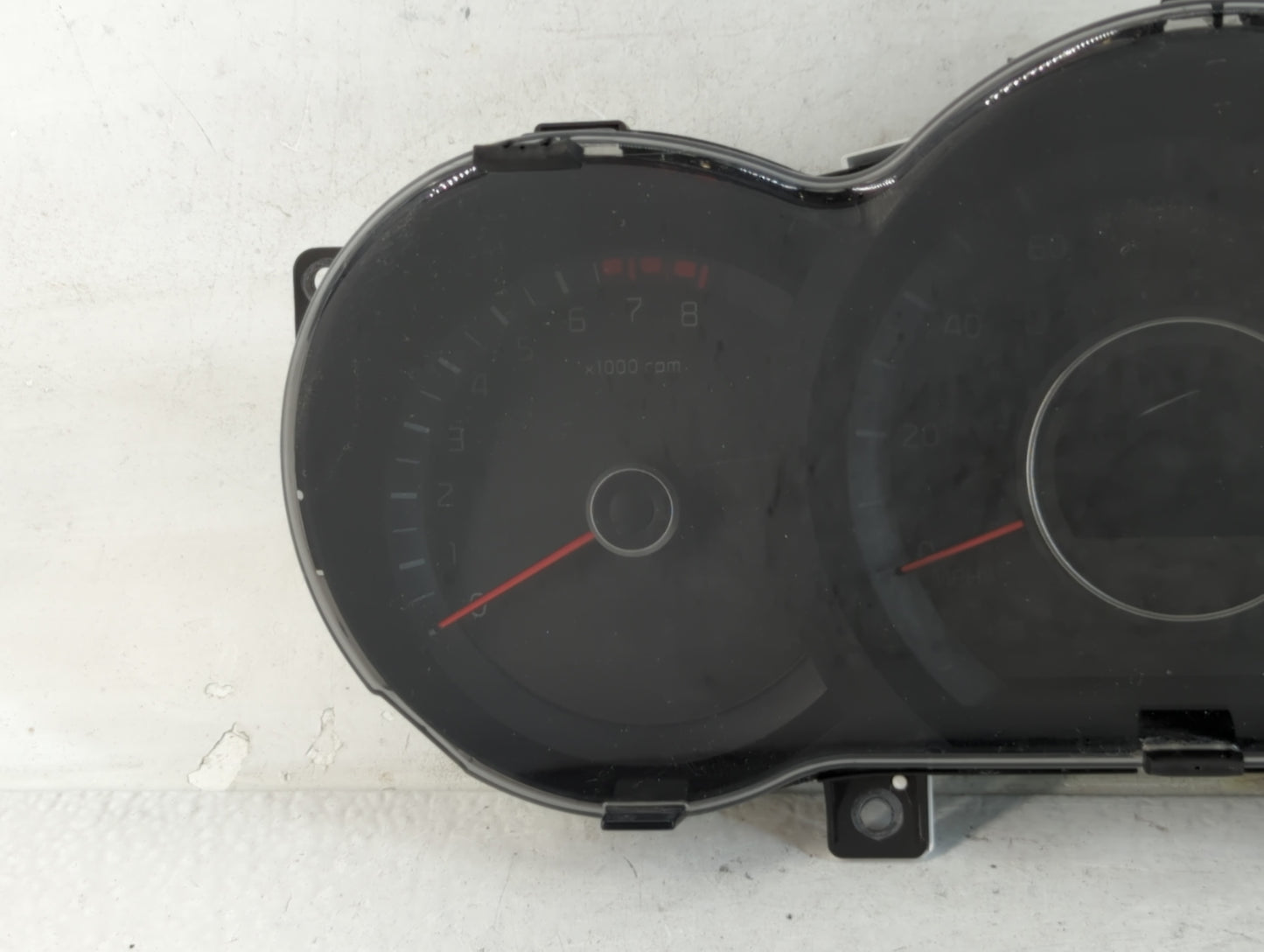 2014-2015 Kia Optima Instrument Cluster Speedometer Gauges P/N:94031-2T270 Fits Fits 2014 2015 OEM Used Auto Parts - Oemusedautoparts1.com