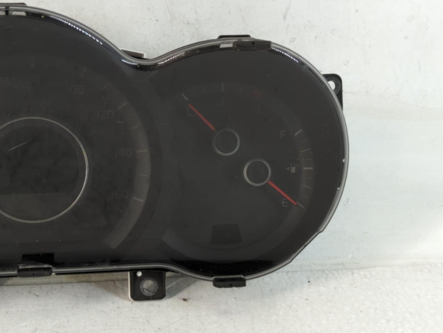 2014-2015 Kia Optima Instrument Cluster Speedometer Gauges P/N:94031-2T270 Fits Fits 2014 2015 OEM Used Auto Parts - Oemusedautoparts1.com