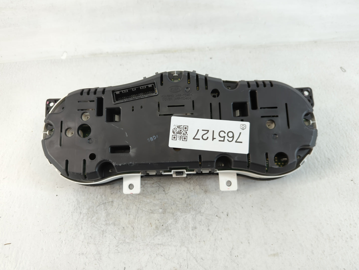 2014-2015 Kia Optima Instrument Cluster Speedometer Gauges P/N:94031-2T270 Fits Fits 2014 2015 OEM Used Auto Parts - Oemusedautoparts1.com
