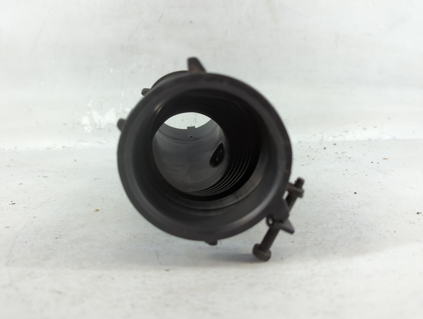 2018 Kia Forte Air Cleaner Intake Duct Hose Tube - Oemusedautoparts1.com