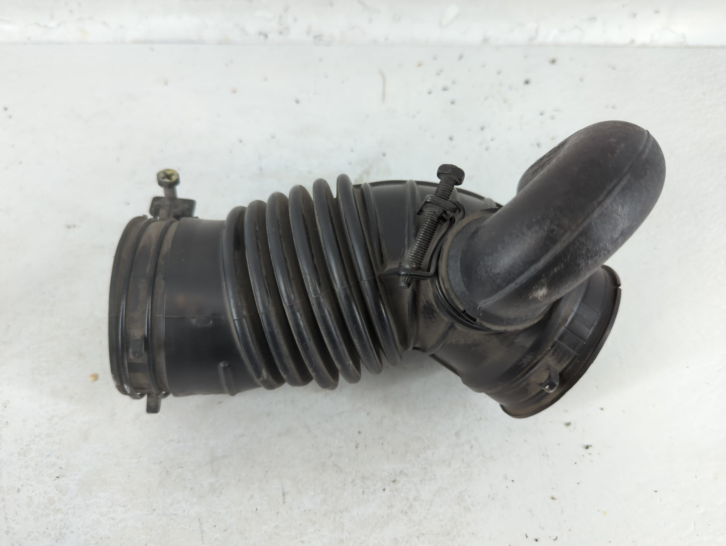 2016 Hyundai Elantra Air Cleaner Intake Duct Hose Tube - Oemusedautoparts1.com