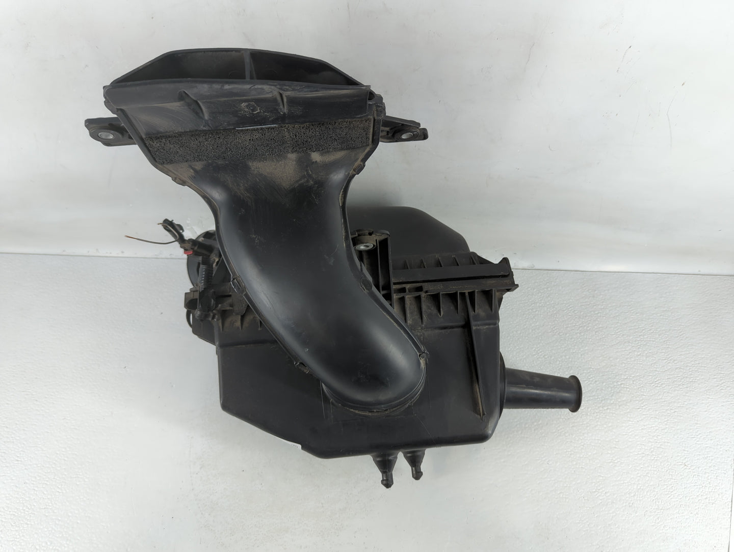 2007-2015 Mazda Cx-9 Air Cleaner Intake-duct Hose Tube - Oemusedautoparts1.com