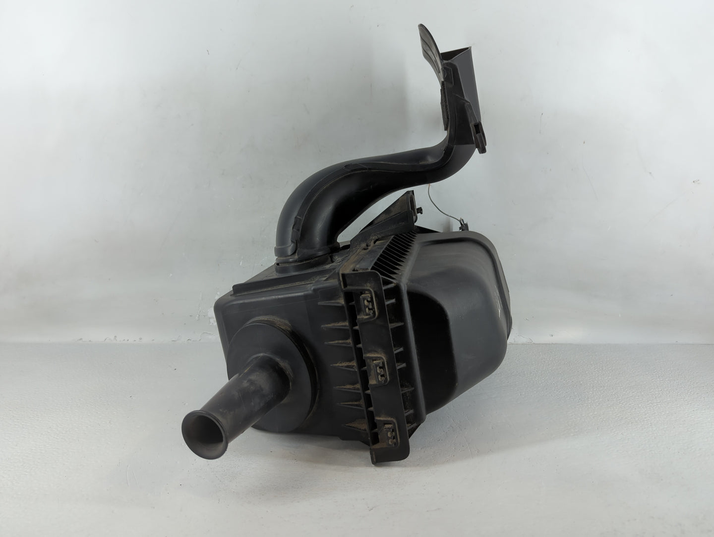 2007-2015 Mazda Cx-9 Air Cleaner Intake-duct Hose Tube - Oemusedautoparts1.com