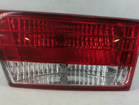 2006-2008 Hyundai Sonata Tail Light Assembly Passenger Right OEM P/N:92403-0A0 Fits Fits 2006 2007 2008 OEM Used Auto Parts - Oemusedautoparts1.com