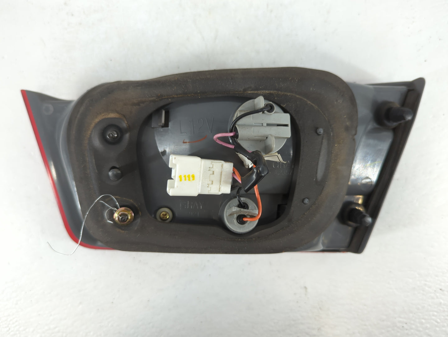 2006-2008 Hyundai Sonata Tail Light Assembly Passenger Right OEM P/N:92403-0A0 Fits Fits 2006 2007 2008 OEM Used Auto Parts - Oemusedautoparts1.com