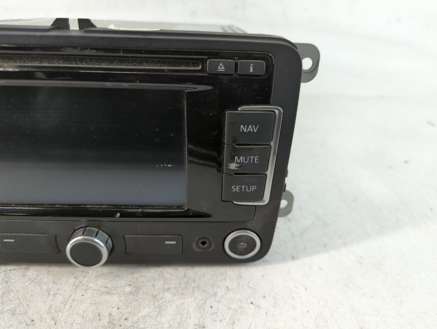 2012-2017 Volkswagen Cc Radio AM FM Cd Player Receiver Replacement P/N:1K0 035 274 D Fits Fits 2012 2013 2014 2015 2016 2017 OEM Used Auto Parts - Oemusedautoparts1.com