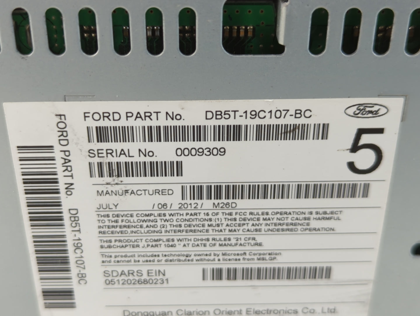 2013 Ford Explorer Radio AM FM Cd Player Receiver Replacement P/N:DB5T-19C107-BC Fits OEM Used Auto Parts - Oemusedautoparts1.com