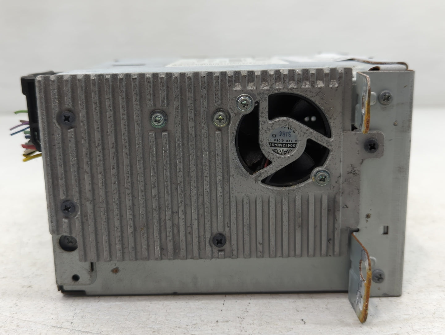 2013 Chevrolet Malibu Radio AM FM Cd Player Receiver Replacement P/N:22923802 Fits OEM Used Auto Parts - Oemusedautoparts1.com