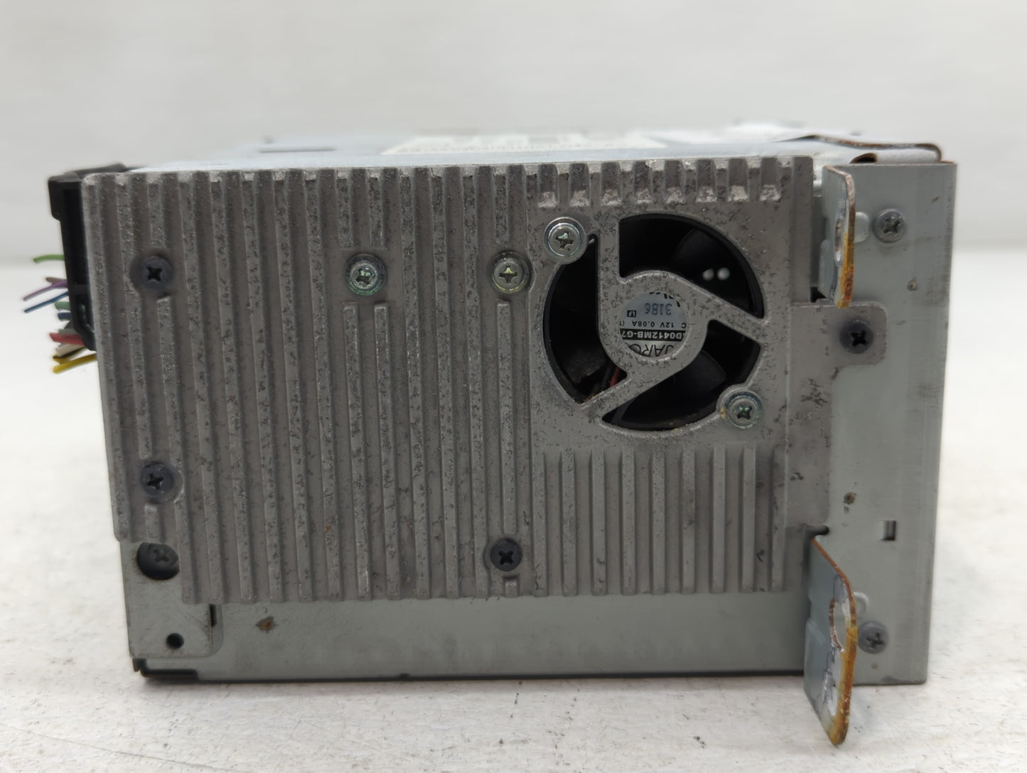 2013 Chevrolet Malibu Radio AM FM Cd Player Receiver Replacement P/N:22923802 Fits OEM Used Auto Parts - Oemusedautoparts1.com