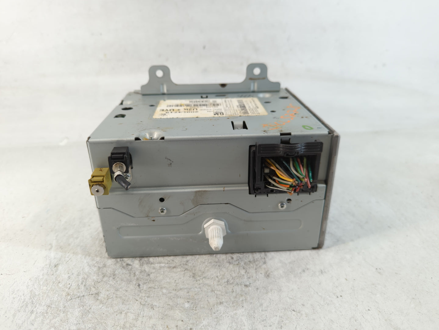 2010 Chevrolet Equinox Radio AM FM Cd Player Receiver Replacement P/N:20854719 Fits OEM Used Auto Parts - Oemusedautoparts1.com
