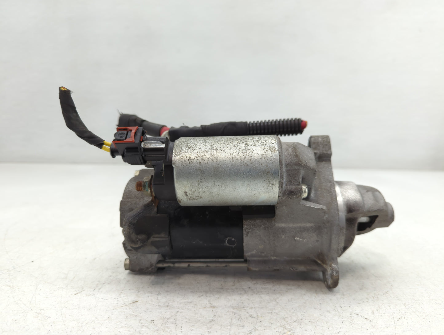 2018-2022 Chevrolet Equinox Car Starter Motor Solenoid OEM P/N:12690481 Fits Fits 2017 2018 2019 2020 2021 2022 OEM Used Auto Parts - Oemusedautoparts1.com