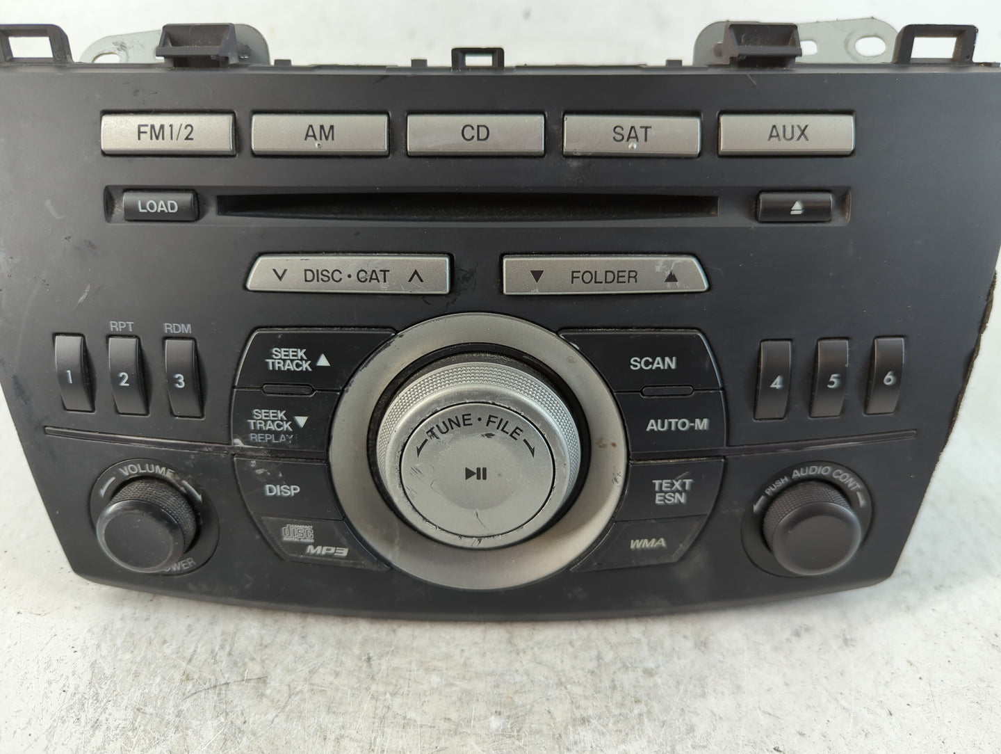 2011 Mazda 3 Radio AM FM Cd Player Receiver Replacement P/N:BBM2 66 AR0A 14799946 Fits OEM Used Auto Parts - Oemusedautoparts1.com