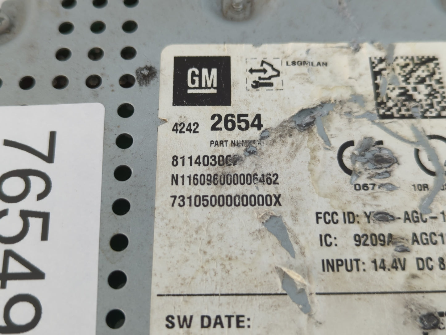 2015-2016 Chevrolet Sonic Radio AM FM Cd Player Receiver Replacement P/N:42422654 Fits Fits 2015 2016 OEM Used Auto Parts - Oemusedautoparts1.com