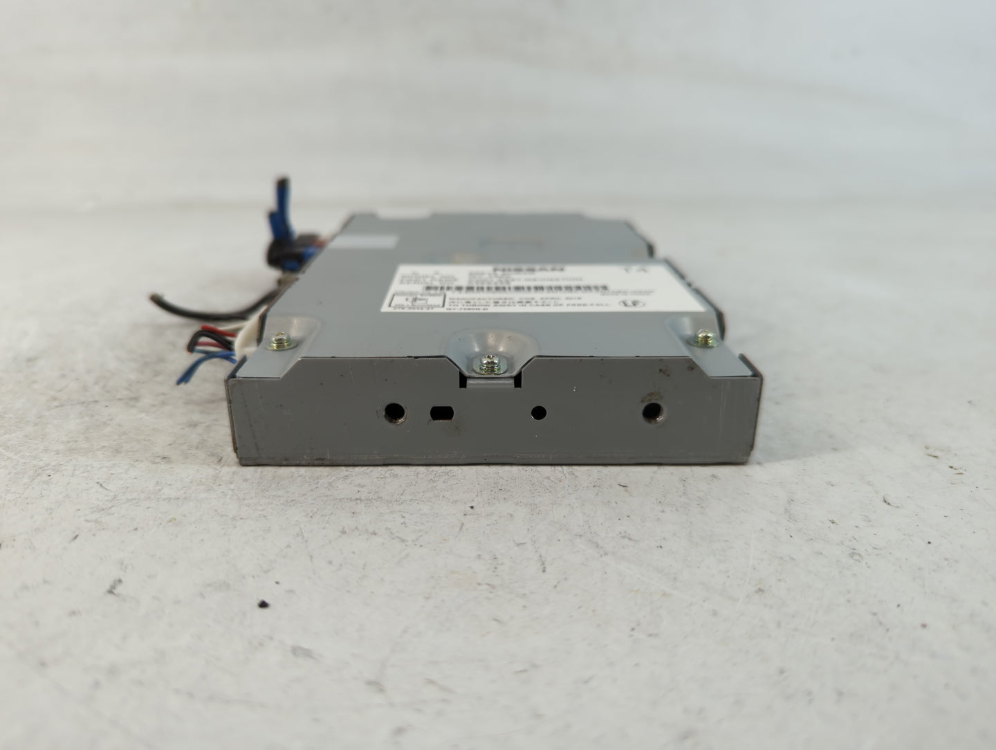2017-2020 Infiniti Q60 Radio AM FM Cd Player Receiver Replacement P/N:25915 4HB5B Fits Fits 2016 2017 2018 2019 2020 OEM Used Auto Parts - Oemusedautoparts1.com
