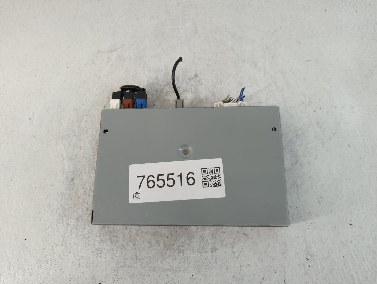 2017-2020 Infiniti Q60 Radio AM FM Cd Player Receiver Replacement P/N:25915 4HB5B Fits Fits 2016 2017 2018 2019 2020 OEM Used Auto Parts - Oemusedautoparts1.com