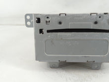 2010-2011 Chevrolet Equinox Radio AM FM Cd Player Receiver Replacement P/N:20983517 Fits Fits 2010 2011 OEM Used Auto Parts