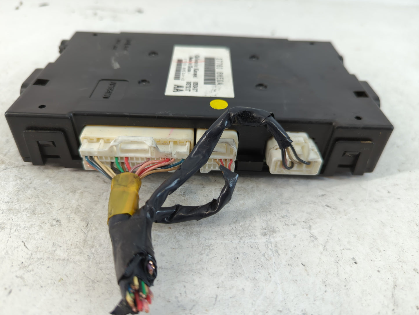 2018-2018 Infiniti Q50 Chassis Control Module Ccm Bcm Body Control - Oemusedautoparts1.com