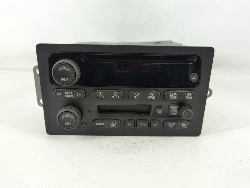 2005-2007 Gmc Sierra 1500 Radio AM FM Cd Player Receiver Replacement P/N:15849619 Fits Fits 2005 2006 2007 2008 2009 OEM Used Auto Parts