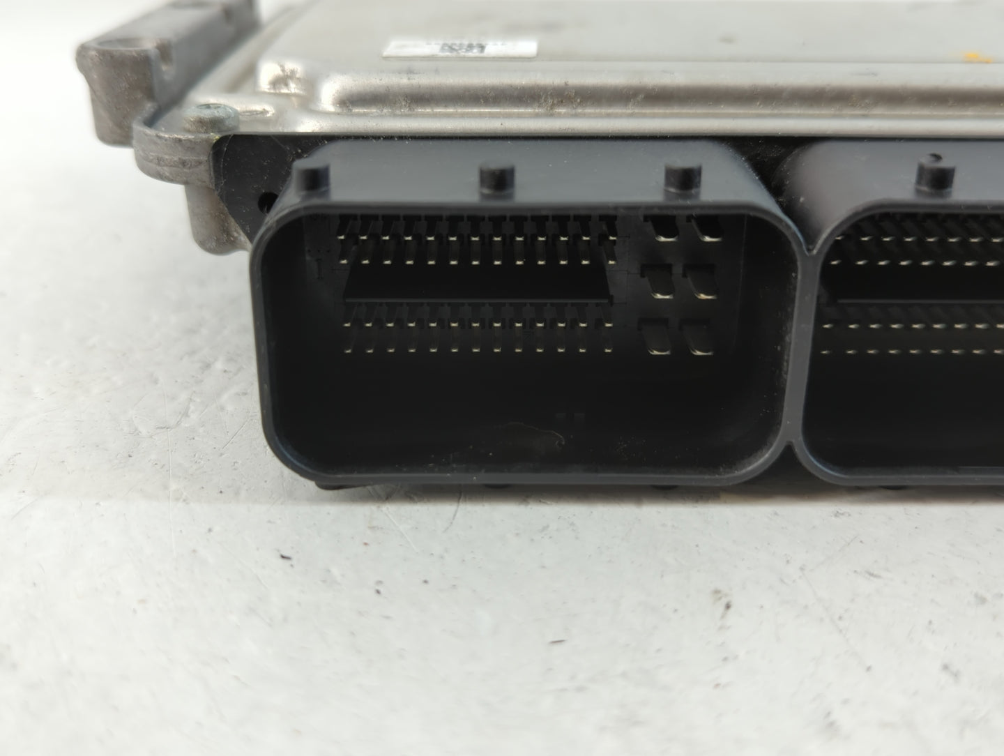 2017 Jaguar Xe PCM Engine Control Computer ECU ECM PCU OEM P/N:EJ32-12B684-MC Fits OEM Used Auto Parts - Oemusedautoparts1.com