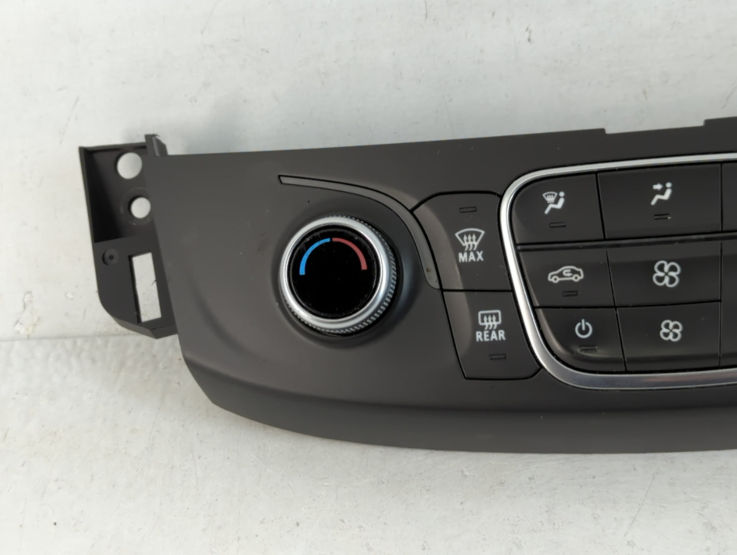 2018-2022 Chevrolet Traverse Climate Control Module Temperature AC/Heater Replacement P/N:84344401 Fits OEM Used Auto Parts - Oemusedautoparts1.com