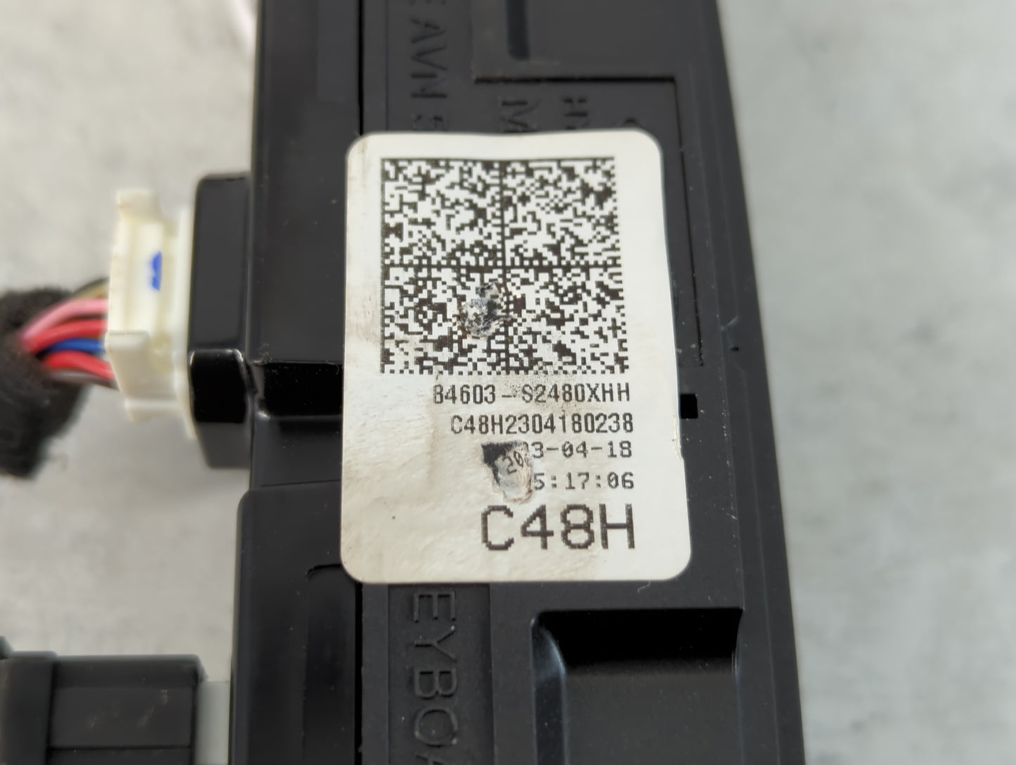 2023 Hyundai Santa Fe Climate Control Module Temperature AC/Heater Replacement P/N:84603-S2480XHH Fits OEM Used Auto Parts - Oemusedautoparts1.com