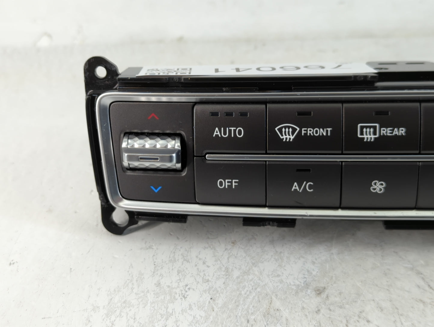 2021 Hyundai Santa Fe Climate Control Module Temperature AC/Heater Replacement P/N:97250-S2JA0 Fits OEM Used Auto Parts - Oemusedautoparts1.com