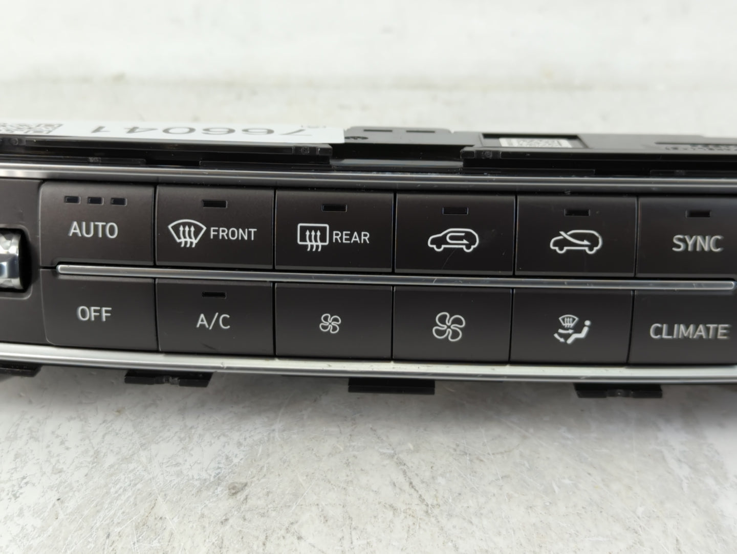 2021 Hyundai Santa Fe Climate Control Module Temperature AC/Heater Replacement P/N:97250-S2JA0 Fits OEM Used Auto Parts - Oemusedautoparts1.com