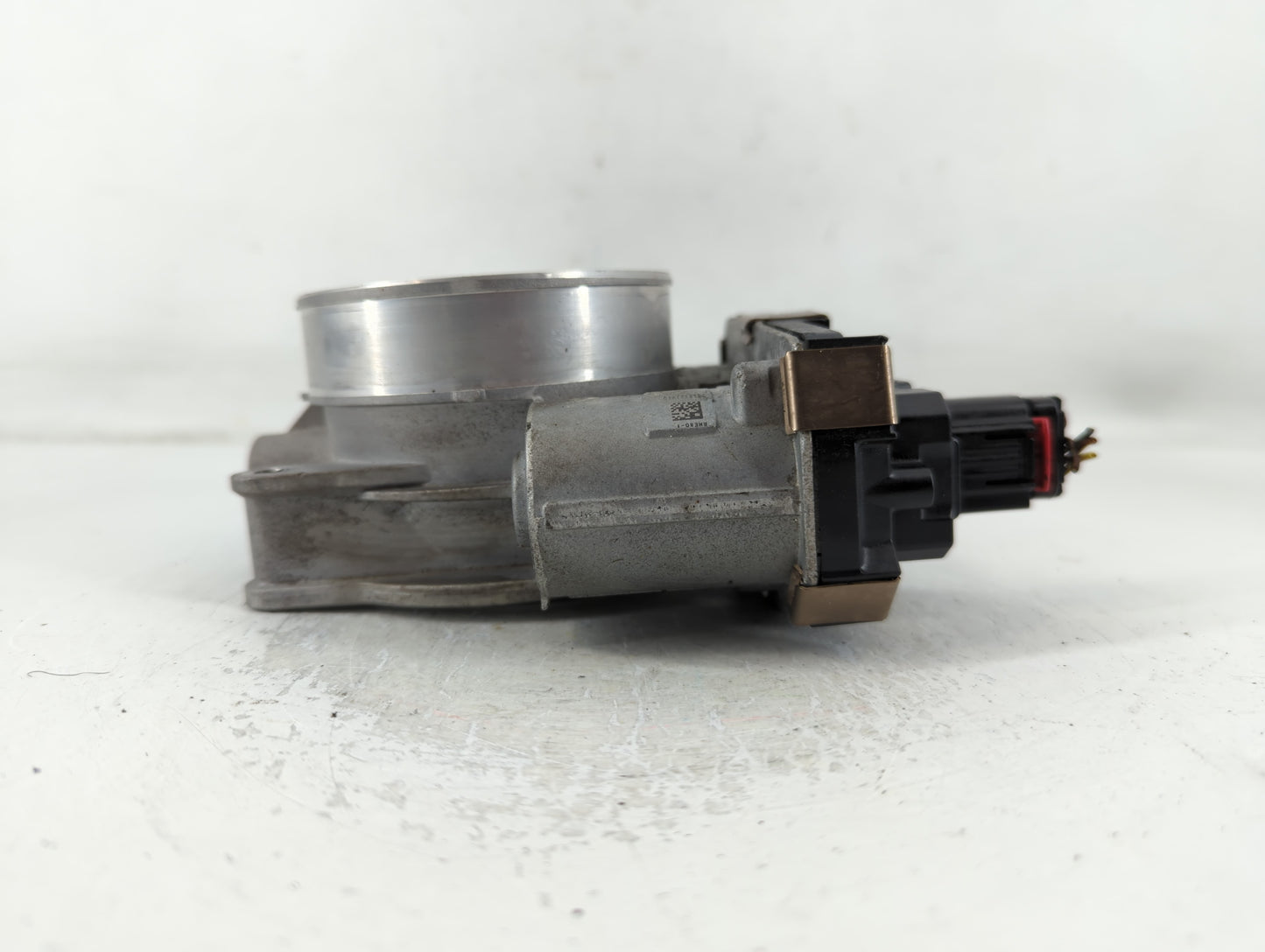 2014-2022 Chevrolet Silverado 1500 Throttle Body P/N:12678224 Fits Fits 2014 2015 2016 2017 2018 2019 2020 2021 2022 OEM Used Auto Parts - Oemusedautoparts1.com