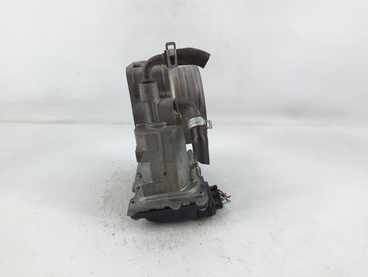 2014-2018 Acura Mdx Throttle Body P/N:00546 1430 06B05 Fits Fits 2014 2015 2016 2017 2018 2019 2020 OEM Used Auto Parts - Oemusedautoparts1.com