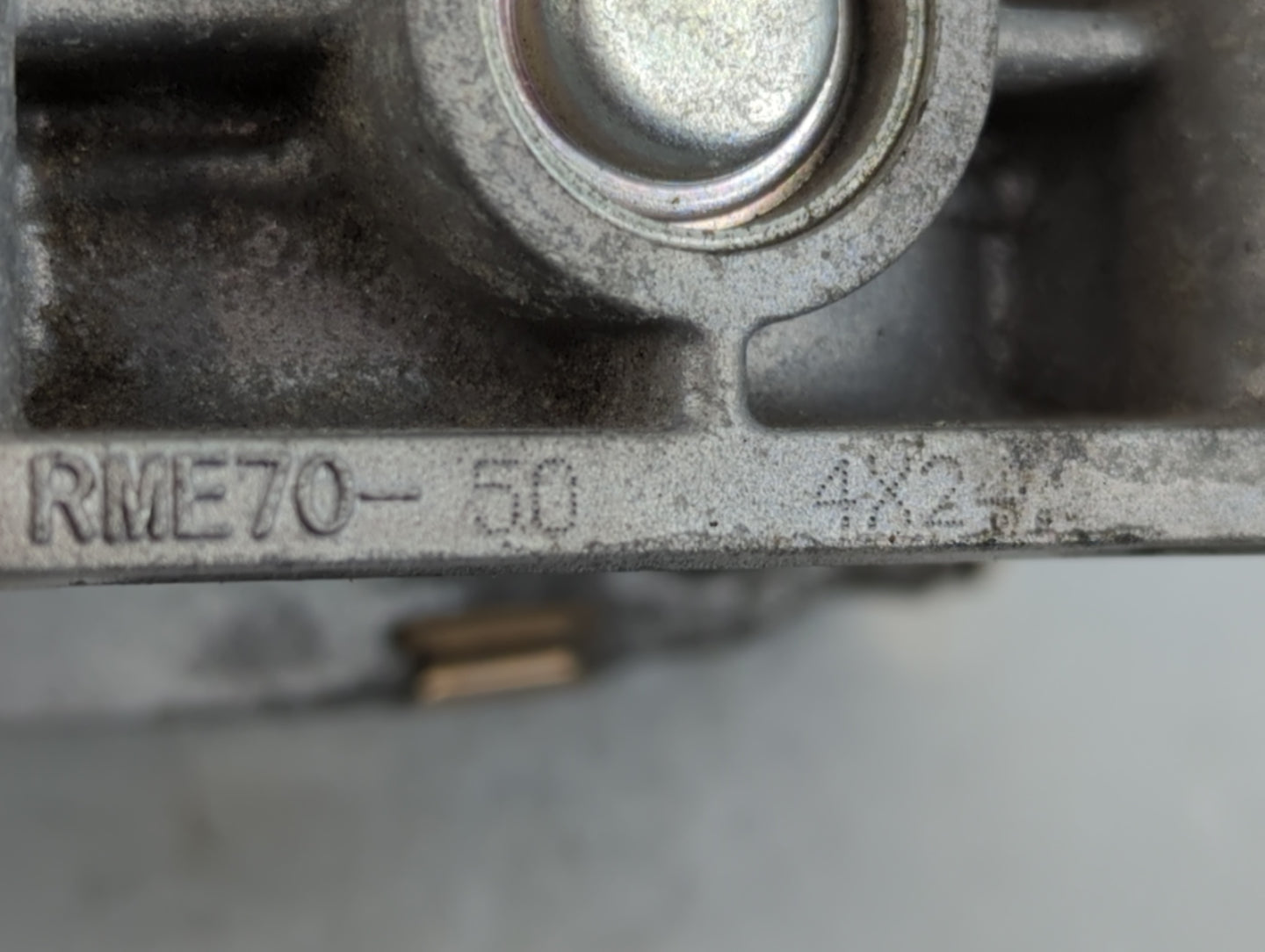2015-2016 Nissan Pathfinder Throttle Body P/N:RME70-50 Fits Fits 2015 2016 2017 2018 2019 2020 2021 2022 OEM Used Auto Parts - Oemusedautoparts1.com