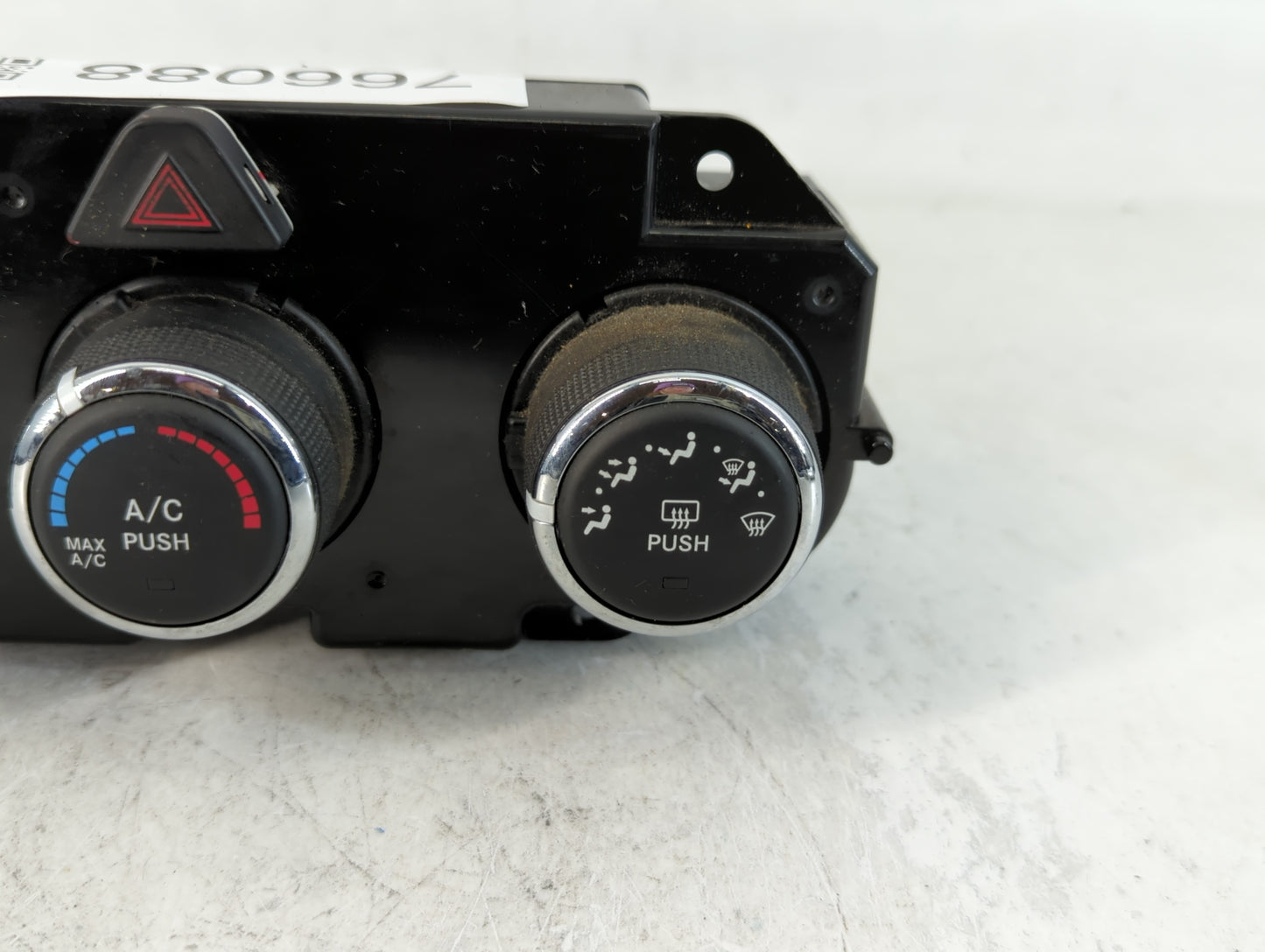 2019 Dodge Ram 1500 Climate Control Module Temperature AC/Heater Replacement P/N:P68268190AA Fits OEM Used Auto Parts - Oemusedautoparts1.com