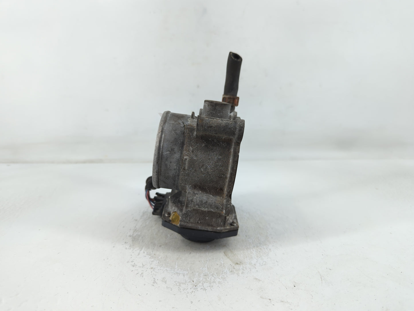 2011-2018 Subaru Forester Throttle Body P/N:16112AA380 Fits Fits 2011 2012 2013 2014 2015 2016 2017 2018 OEM Used Auto Parts - Oemusedautoparts1.com