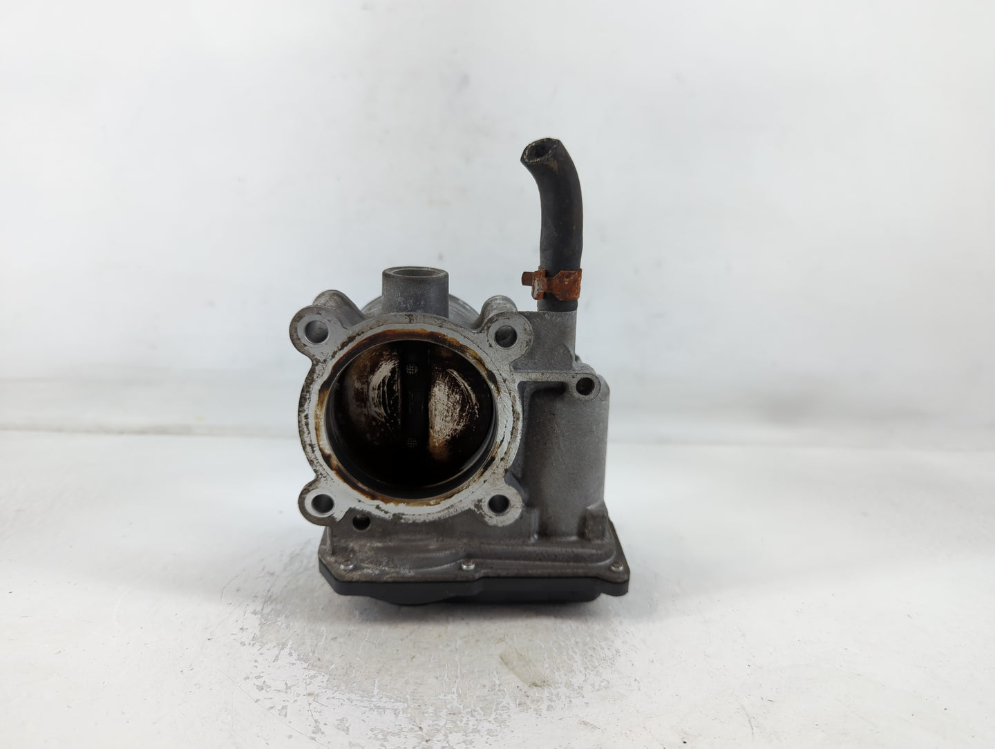 2011-2018 Subaru Forester Throttle Body P/N:16112AA380 Fits Fits 2011 2012 2013 2014 2015 2016 2017 2018 OEM Used Auto Parts - Oemusedautoparts1.com