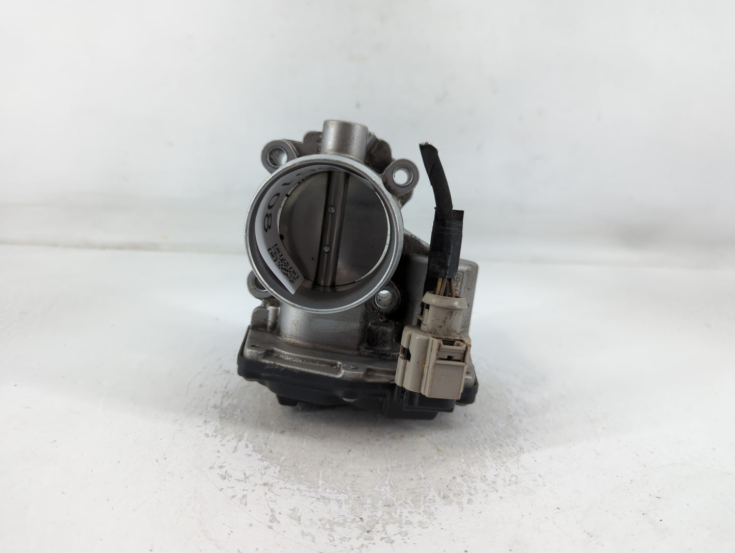2014-2020 Ford Fusion Throttle Body P/N:B16 069 5092 DS7G-9F991-BB Fits Fits 2014 2015 2016 2017 2018 2019 2020 OEM Used Auto Parts - Oemusedautoparts1.com
