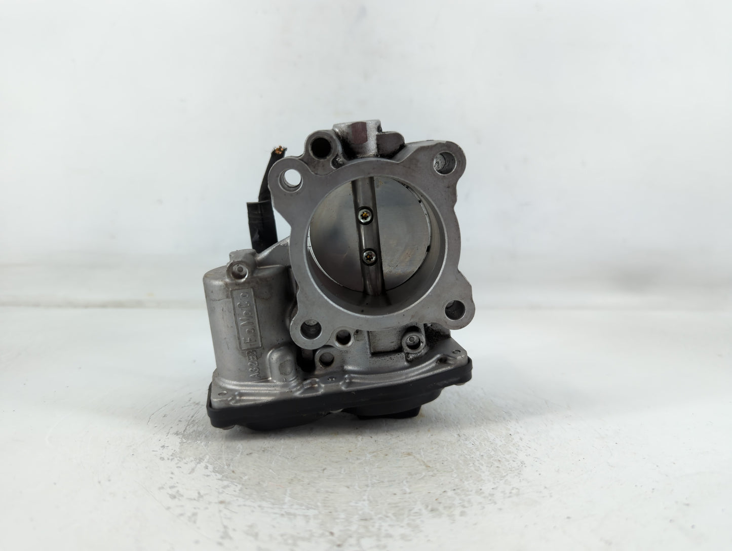 2014-2020 Ford Fusion Throttle Body P/N:B16 069 5092 DS7G-9F991-BB Fits Fits 2014 2015 2016 2017 2018 2019 2020 OEM Used Auto Parts - Oemusedautoparts1.com
