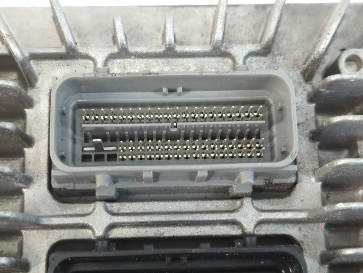 2014-2016 Chevrolet Impala PCM Engine Control Computer ECU ECM PCU OEM P/N:12657778 Fits Fits 2013 2014 2015 2016 OEM Used Auto Parts - Oemusedautoparts1.com
