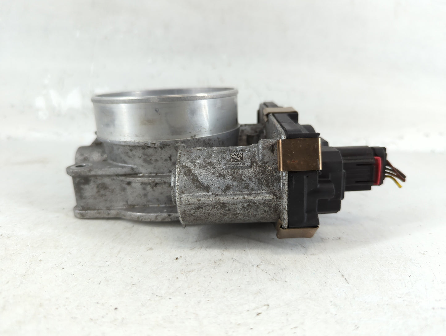 2014-2022 Chevrolet Silverado 1500 Throttle Body P/N:12678224 Fits Fits 2014 2015 2016 2017 2018 2019 2020 2021 2022 OEM Used Auto Parts - Oemusedautoparts1.com