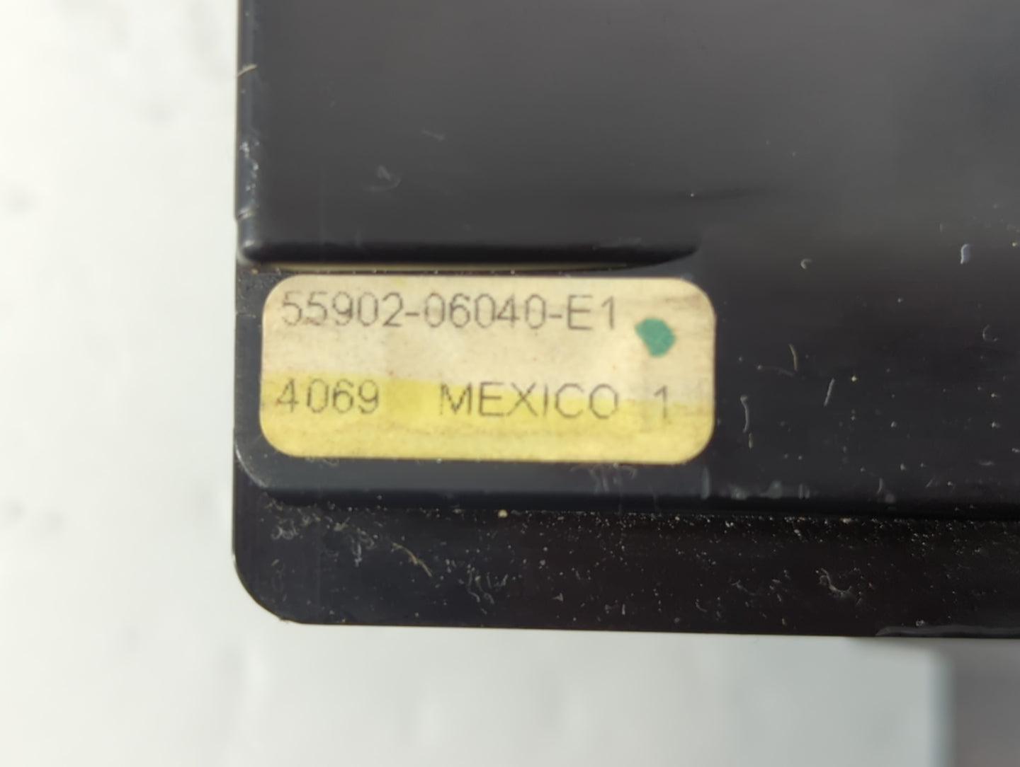 2002-2006 Toyota Camry Climate Control Module Temperature AC/Heater Replacement P/N:55902-06040-E1 Fits OEM Used Auto Parts - Oemusedautoparts1.com