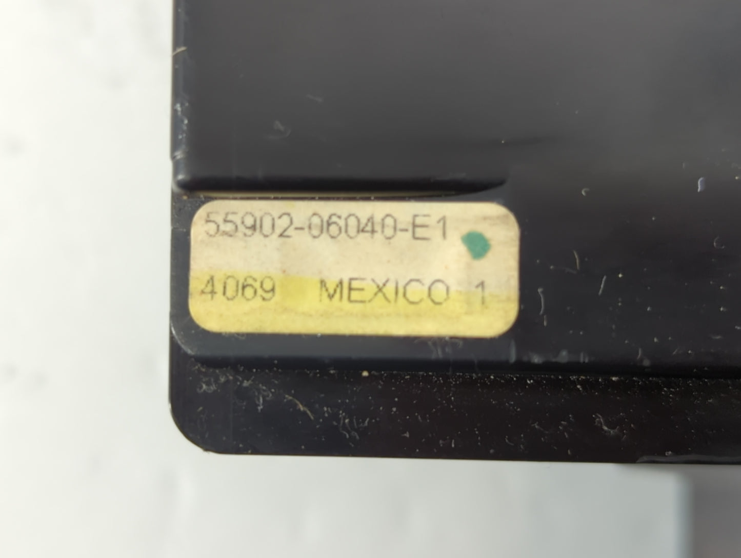 2002-2006 Toyota Camry Climate Control Module Temperature AC/Heater Replacement P/N:55902-06040-E1 Fits OEM Used Auto Parts - Oemusedautoparts1.com