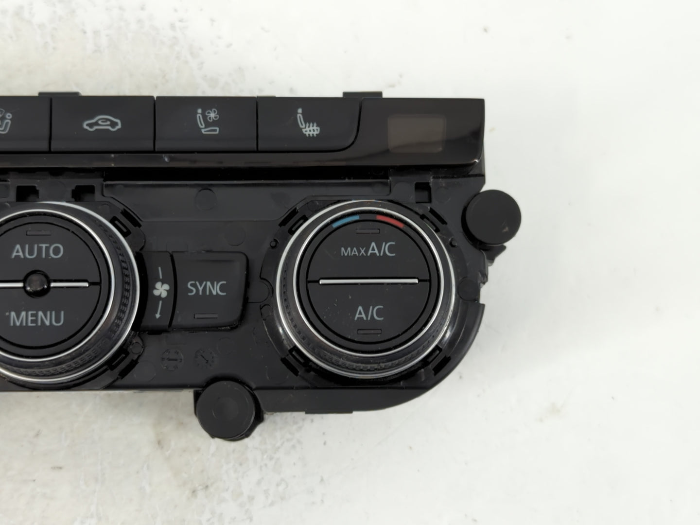 2018 Volkswagen Atlas Climate Control Module Temperature AC/Heater Replacement P/N:3CN907044M Fits OEM Used Auto Parts - Oemusedautoparts1.com